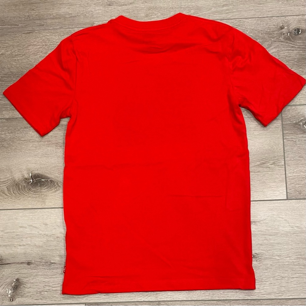 Levi's Boys Logo Graphic Tee, Red, Size L(14/16), New Without Tags - Picture 4 of 5